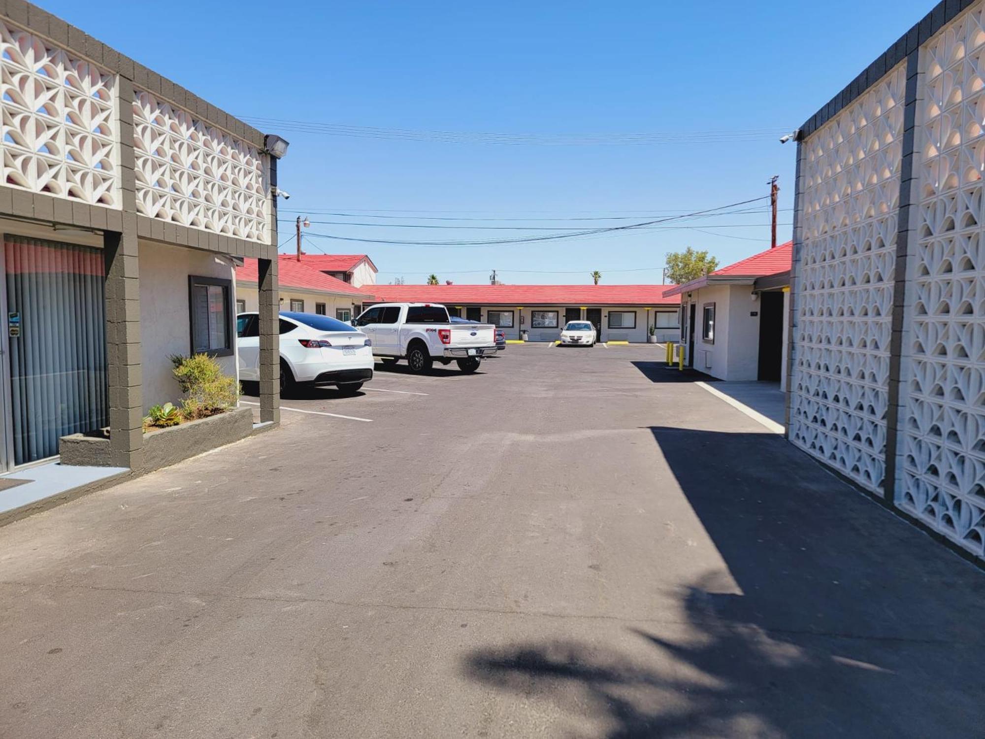 4 Smart 3-Star Hotels Near Imperial County Arts Council