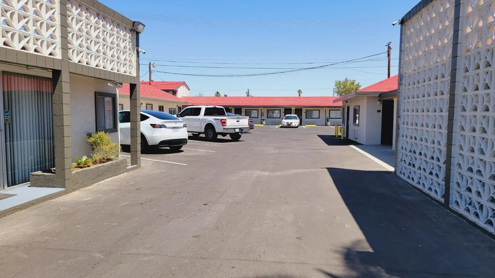 4 Smart 3-Star Hotels Near Imperial County Arts Council