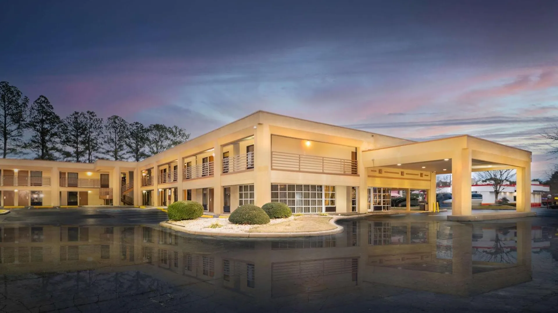 4 Budget-Smart 2-Star Hotels Near Stone Mountain Atlanta